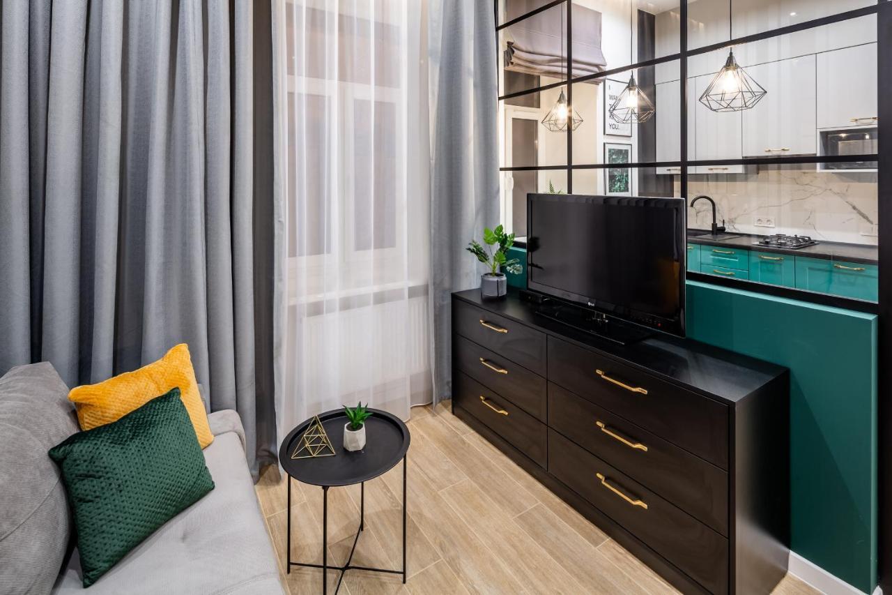 Emerald Lux Apartment. LiveinЛьвів Екстер'єр фото
