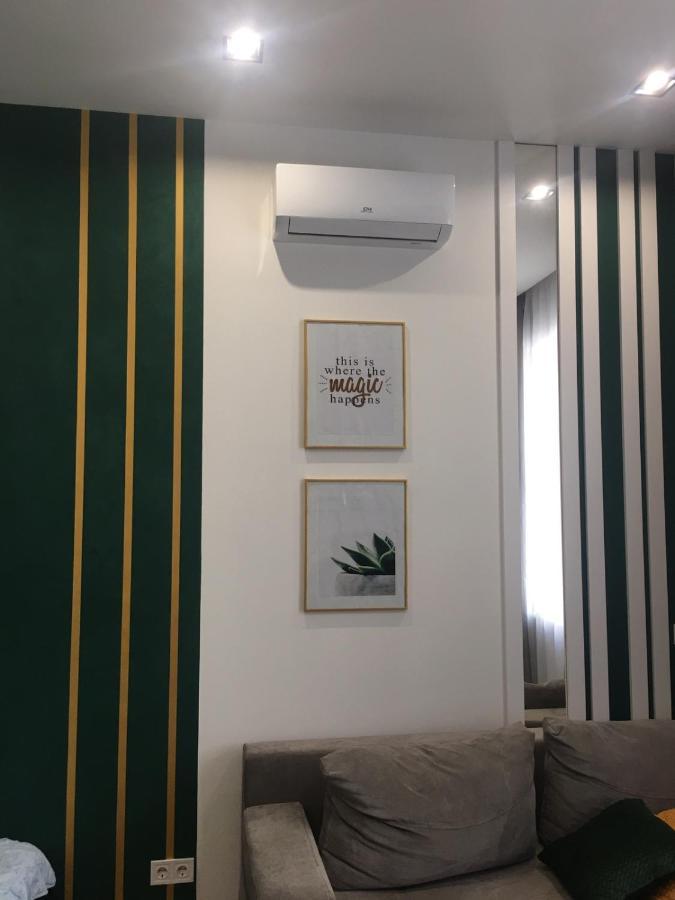 Emerald Lux Apartment. LiveinЛьвів Екстер'єр фото